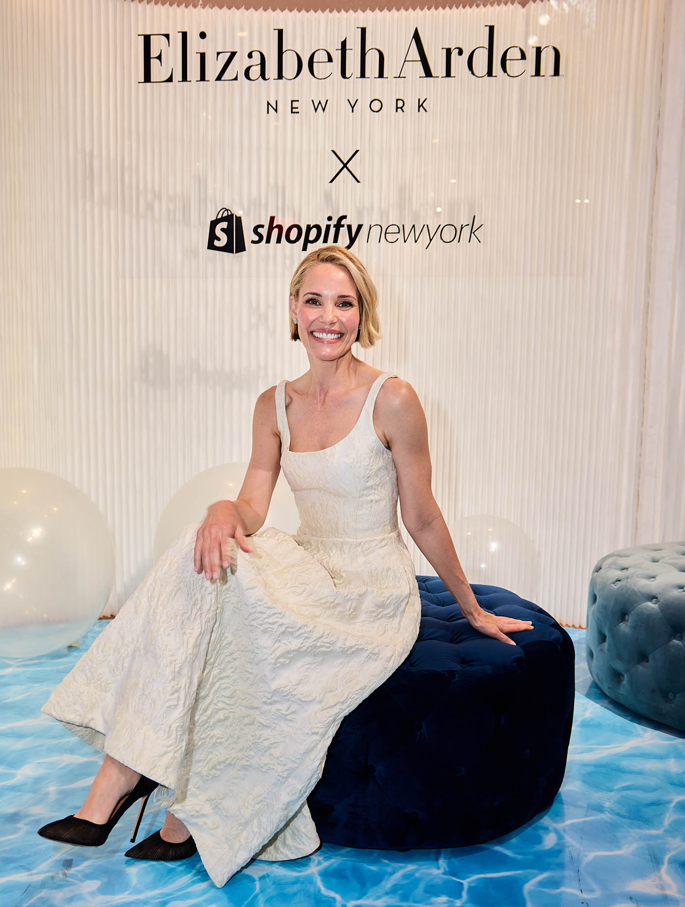 Elizabeth Arden & Shopify Unveil The Capsule Lab in New York City was posted to the gallery